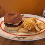 YUMMY BURGER - 