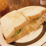 CENTER4 HAMBURGERS - 