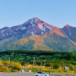 想恋路 - ◎夕日に染まる利尻富士。