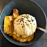 炭火焼肉 キンザン - 大学いもバニラ