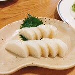 洋膳酒房 ひげ - 山芋わさび漬け