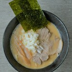 Shina Soba Shigemoto - 鶏赤白湯