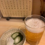 丸一 - お新香に瓶ビール