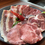 Shibuya Yakiniku Kintan - お肉は5種 250g