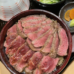 本格肉料理 丸小 - 黒毛和牛ひつまぶし１５０ｇ