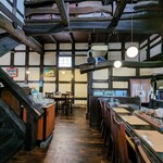 芳文 - 店内の様子