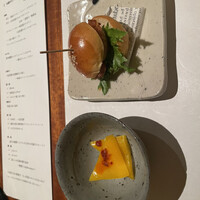 焼鳥YAMATO - プリンセスパプリカのキムチとミニ照り焼きバーガー