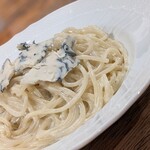 PEPERONI - ゴルゴンゾーラチーズのペンネ → パスタ麺にchange