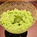 イル アオヤマ - 【写真⑪】バジルとバニラのシロップ漬け青梅、バジルのシャーベット、白ワインジュレ