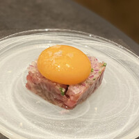 東京焼肉いのうえ 銀座店 - 瞬間燻製瞬間燻製ユッケユッケ