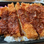 ヤムヤム - デミカツ丼