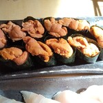 寿司居酒屋 まるがまる - うに