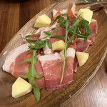 ジョヴァンニ - 生ハムとフルーツ
