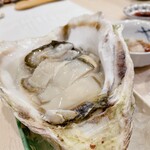 蕎麦割烹  倉田 - 生岩牡蠣