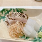 蕎麦割烹  倉田 - 宮崎県産 太刀魚　2.8kg、五島列島産 泥障烏賊　1.9kg