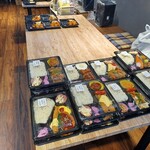 ニコニコ本舗 - 