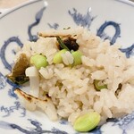蕎麦割烹  倉田 - 長良川産 鮎の炊き込みご飯