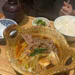 Taishuu Shokudou Tengu Daihoru - すき焼き鍋定食