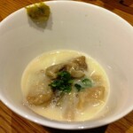 ビーフキッチン - もつ煮込み