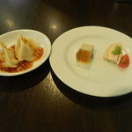 HIRO - ランチの前菜と水餃子