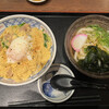 街かど屋 - 親子丼とうどんのセット