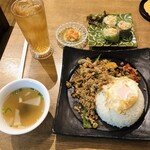 タイ屋台料理＆ヌードル オシャ - 