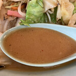 あづまラーメン - 味噌スープ