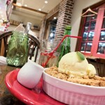 GRANNY SMITH  APPLE PIE & COFFEE - アップルコブラー カスタード