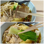 けん軒 - 上 厚めのチャーシュー
下 青梗菜