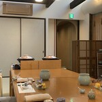 Hinode - 店内