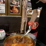 伝統韓国料理 松屋 - 「カムジャタン」に「タコ」をトッピング