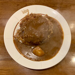 ラホール - Cセット（日替りカレー＋コールスロー） ¥850 の日替りカレー（ジャンボメンチカツカレー）