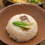 タイ料理 みもっと - 2023.3 カオクルックプラートード（タイ式混ぜご飯 サクラマス）