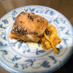 有限会社桝屋酒店   - カンパチとホヤ