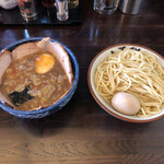 大勝軒 しのや - "もりチャーシュー(麺少なめ)"1,250円にモーニングサービスで"味玉"をトッピング♪