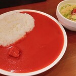 カレーの店 夕月 ベルナード観光通り店 - ３軒目だったのでセットのサラダで胃腸のサポート