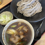 蕎麦と天ぷら ゆずき - ラム肉せいろそば 1100円 大盛 200円                           ごまそば ネギあり