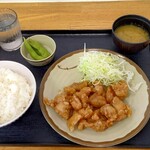 Minato Shokudou - 日替わり 鶏の唐揚げマヨポン炒め定食 (税込)600円 (2023.06.19)
