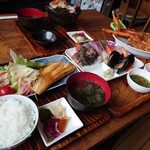 男鹿海鮮料理　三代目ほたる - ほたる定食(かに)
