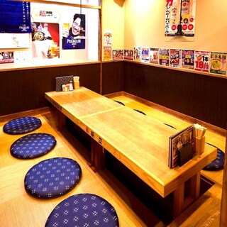 Relax in the tatami room♪ We have 5 private rooms!