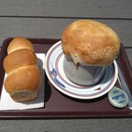 Yokotesanchou Hyutte Kumo No Ue No Resutoran - きのこスープとパン