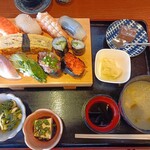 Nobukuni zushi - 上寿司定食