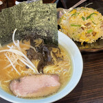 Yokohama ramen masudaya - Aセット