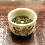 青空 - 先ずは海蘊酢から　円やかな酸味です