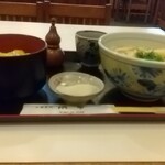 浜市 - 麺セット（刻み揚うどん、ミニ玉子丼）