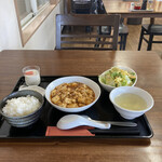 風の都 - 麻婆豆腐のランチセット