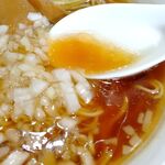 Ramen Kinzou - スープの様子