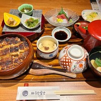 炭焼うな富士 名駅店 - 