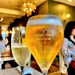 CITTOCO - 生ビール600円とスパークリングワイン1,000円