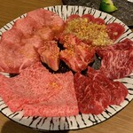 神保焼肉料理店 - 